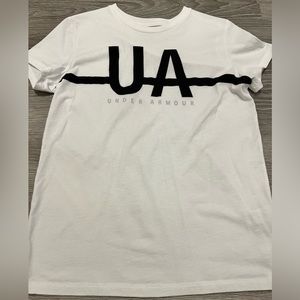 Women’s Under Armour Shirt